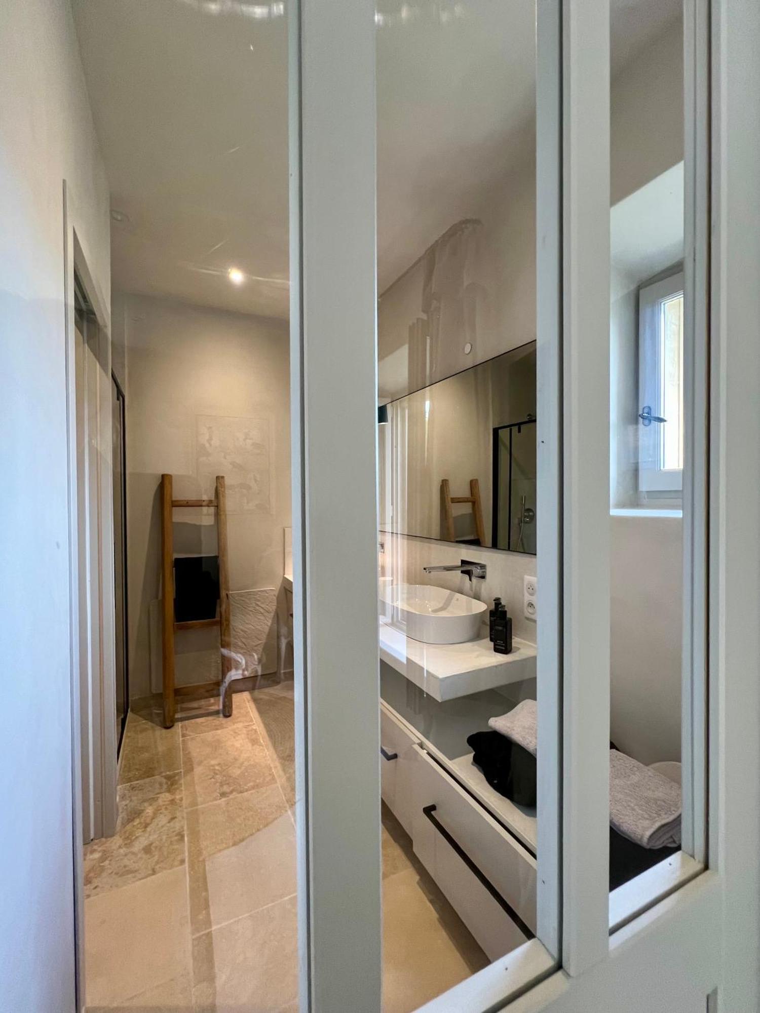 Provence Km28 Bed & Breakfast กอร์ด ภายนอก รูปภาพ