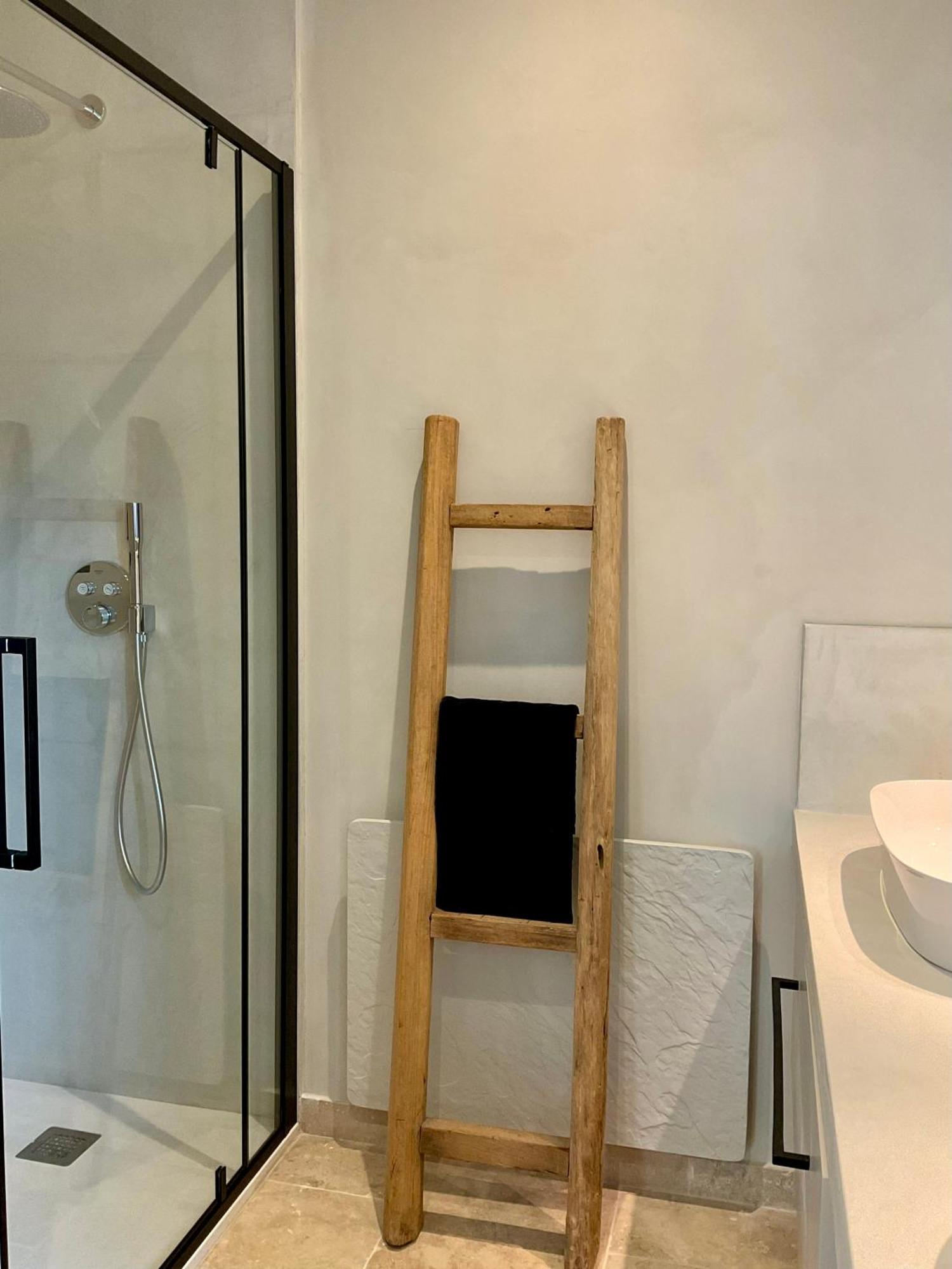 Provence Km28 Bed & Breakfast กอร์ด ภายนอก รูปภาพ